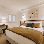 Ando Living - Abrantes 50 House 4*