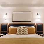 Ando Living - Abrantes 50 House 4*
