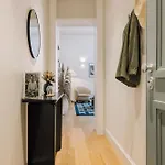 Ando Living - Abrantes 50 House 4*