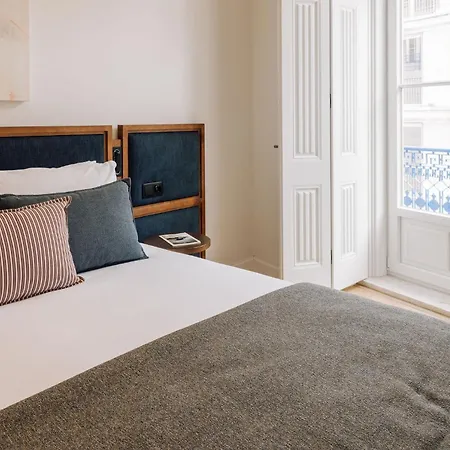 Апарт-отель Ando Living - Abrantes 50 House 4*