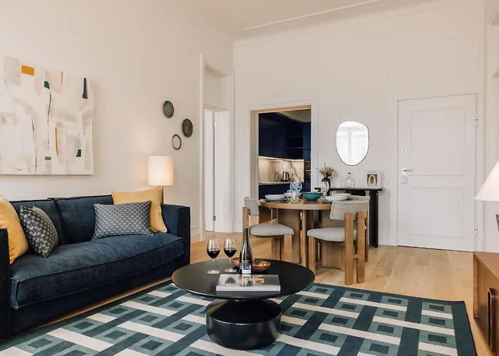 アパートホテル Ando Living - Abrantes 50 House