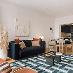 Ando Living - Abrantes 50 House