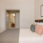 Lejlighedshotel Ando Living - Abrantes 50 House 4*