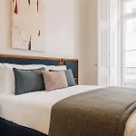 Hotel apartamentowy Ando Living - Abrantes 50 House Lizbona