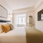 Ando Living - Abrantes 50 House 4*