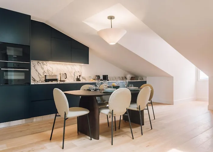 Ando Living - Abrantes 50 House Appart hôtel